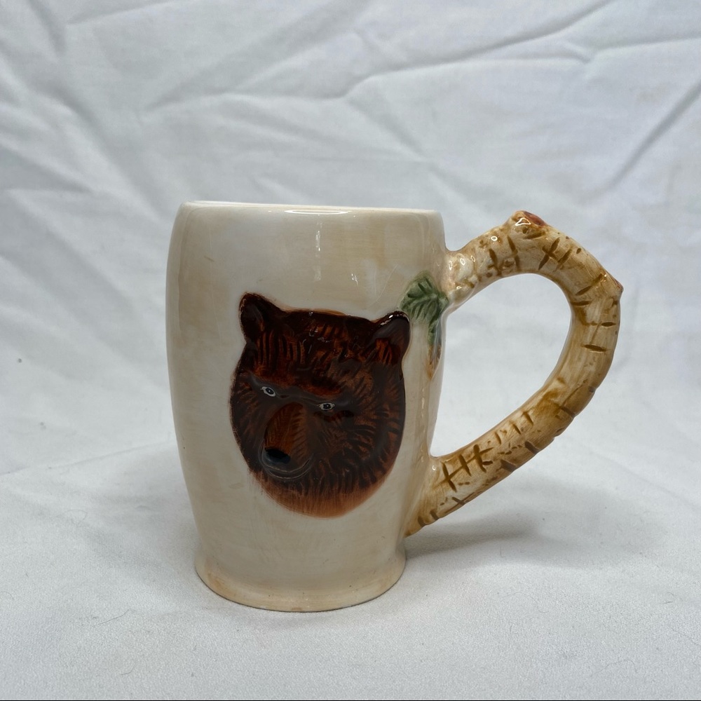 WCL Ceramic Hand Painted Bear Coffee Mug Holidays Woodland Woods Animal Cream